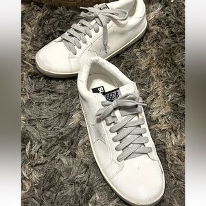 Golden Goose White Sneakers with Silver Laces GGBD SSTAR Great condition